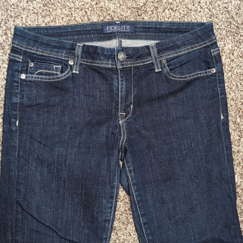 Fidelity Hapburn Cropped Jeans - Picture 3 of 13